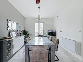  Maison à vendre 8 pièces 179 m²