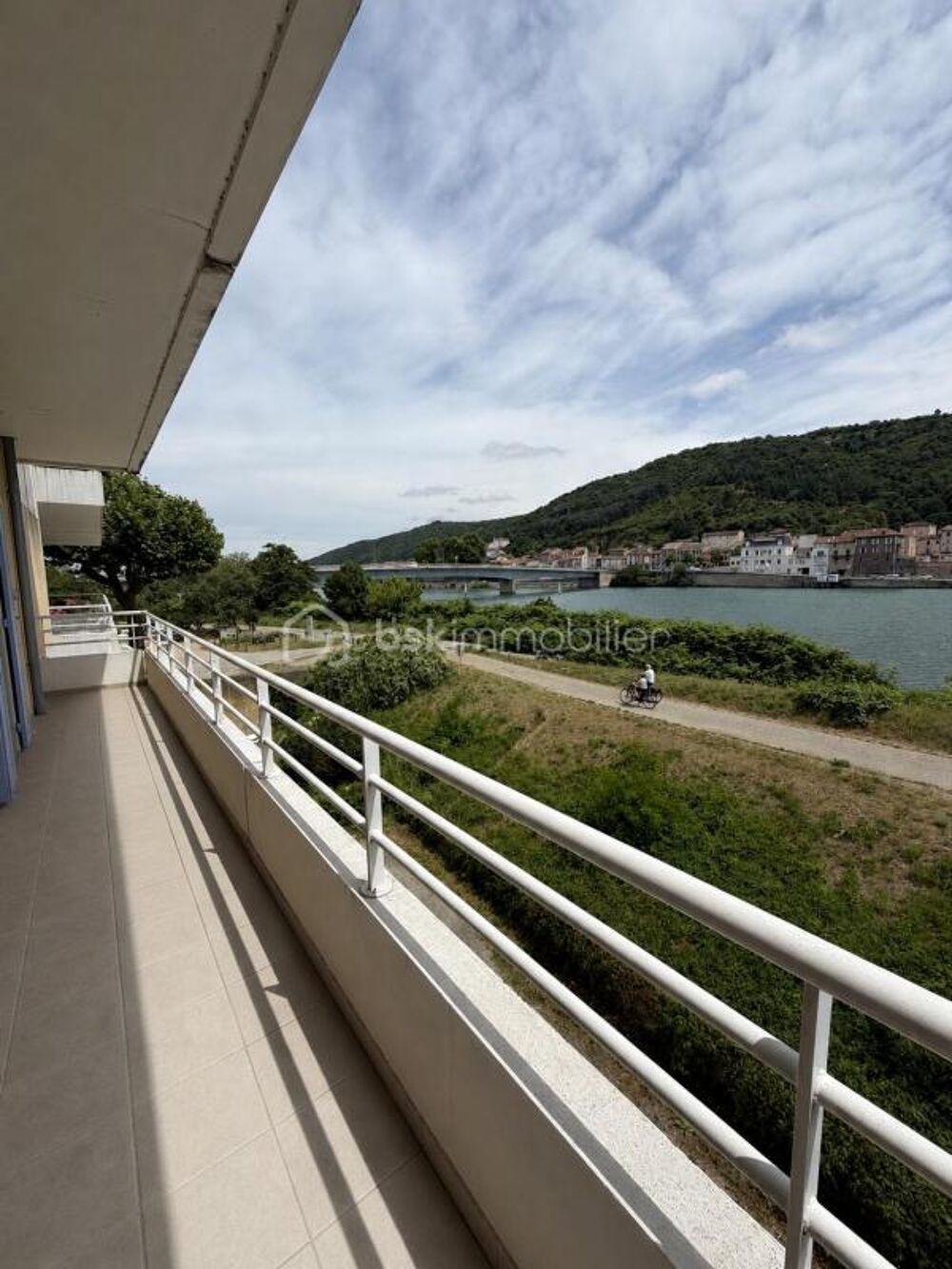 Vente Appartement Appartement T2 avec grande terrasse, cave & vue sur le Rhône à Sarras Sarras