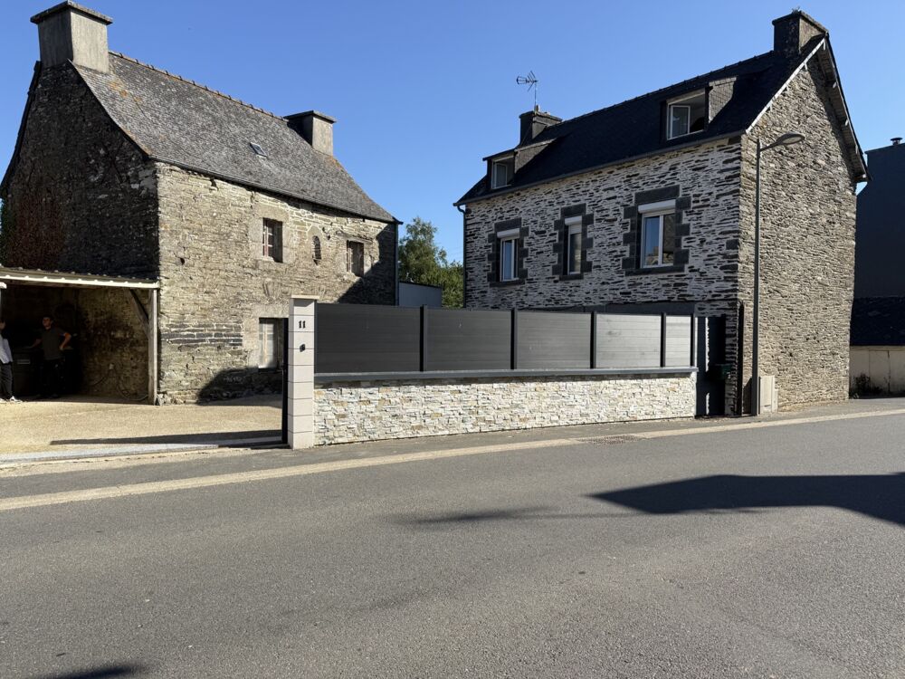 Maison rénovée avec seconde bâtisse à fort potentiel  Plussulien (22320)