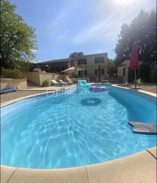  Villa à vendre 6 pièces 134 m²