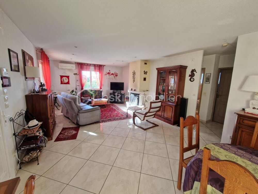 Rare sur le secteur !!! Superbe villa de 165m² dans un secteur calme et prisé de Mèze sur 465m² de terrain avec piscine!