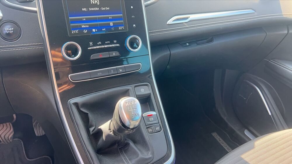 Sc&eacute;nic 1.7 Blue dCi 120 Bose 2019 occasion 44830 Brains
