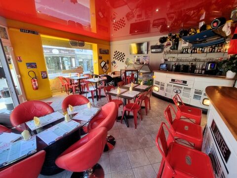   LE CHATEAU D'OLERON (17) emplac N°1 cœur de ville A Vendre le Fonds de Commerce charmante PIZZERIA très réputée 