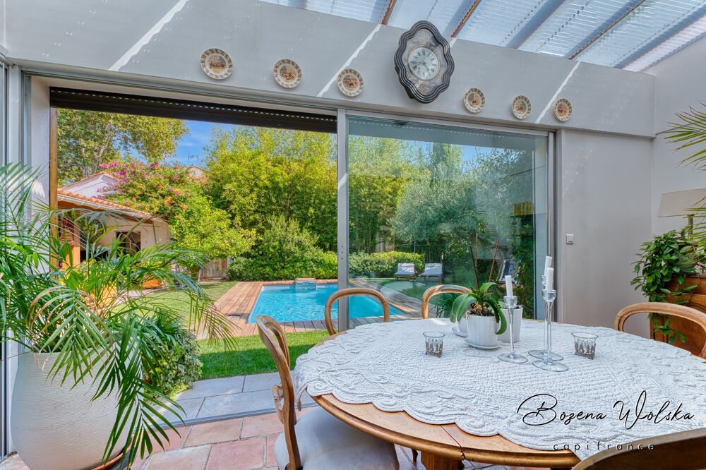 Vente Maison Maison de charme - T6 à vendre avec jardin, piscine, garage et atelier à Istres ( 13) Istres