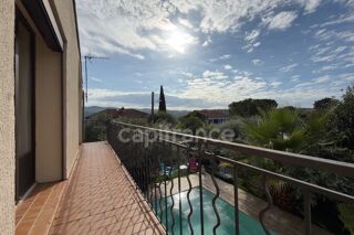  Appartement à louer 3 pièces 93 m²