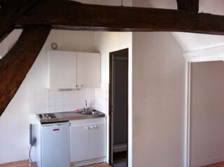  Appartement à louer 2 pièces 27 m²