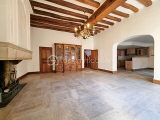  Maison  vendre 7 pices 222 m