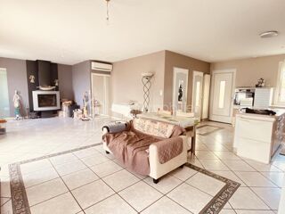  Maison  vendre 5 pices 175 m