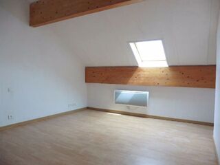  Appartement à louer 4 pièces 70 m²