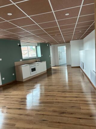  Appartement à louer 1 pièce 50 m²