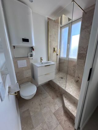  Appartement à louer 2 pièces 33 m²