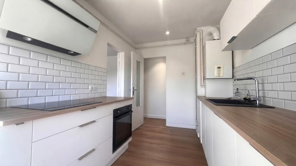 Vente Appartement Quimper Ouest - Appartement T4 de 78 m² habitable - 1 loggia - avec vue panoramique sur la rivière de l'Odet - Une terrasse - Ca Quimper