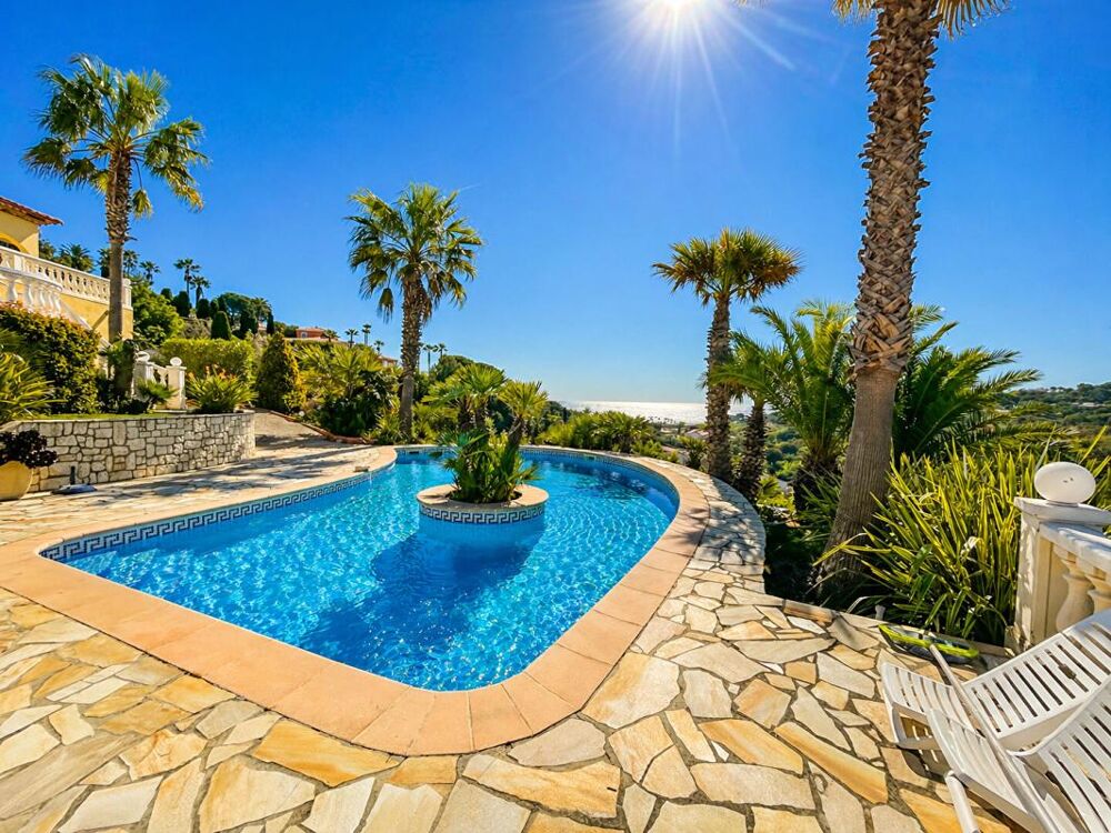 Vente Villa Villa Roquebrune Sur Argens 7 pièce(s) 160 m2 Roquebrune sur argens