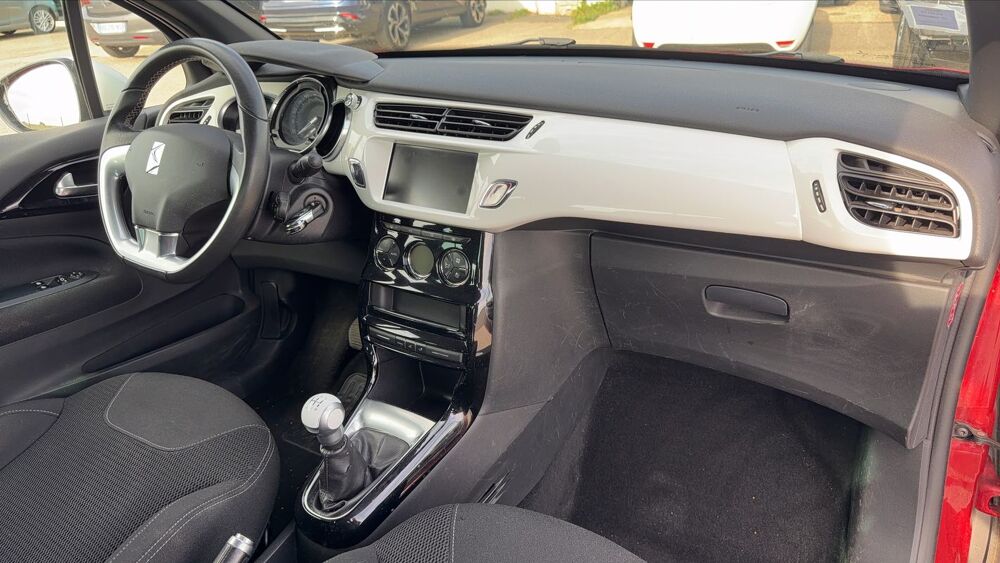 DS3 1.2 PureTech 110 So Chic 2016 occasion 76230 Isneauville