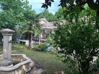  Villa � vendre 6 pi�ces 232 m�