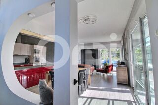  Maison � vendre 6 pi�ces 214 m�