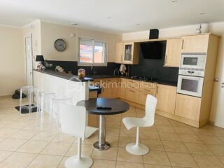  Maison � vendre 4 pi�ces 105 m�