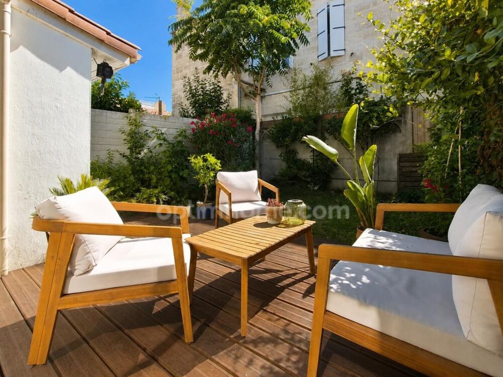 Vente Appartement Bordeaux Saint-Jean / Nansouty – Appartement 3 pièces avec cour privative et sous-sol Bordeaux