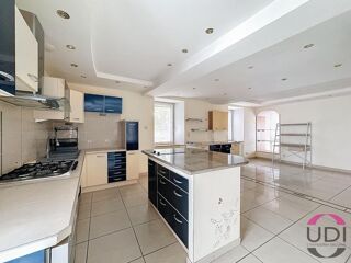  Maison � vendre 6 pi�ces 180 m�