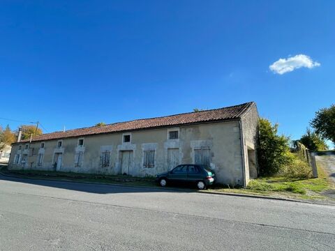 ancien atelier de menuiserie avec logement à vendre ROUILLAC (16) 113400 16170 Rouillac