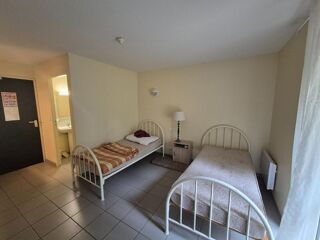  Maison � vendre 15 + pi�ces 3712 m�