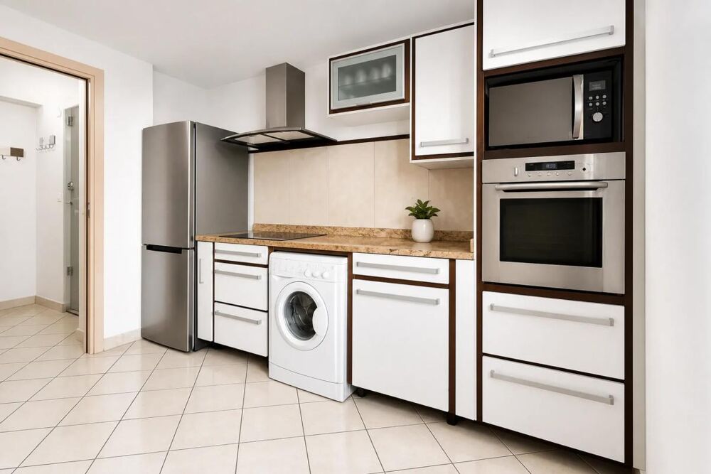 Appartement de 3 pièces de 65 m² à Perpignan + garage et cours