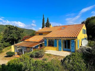  Villa  vendre 6 pices 213 m