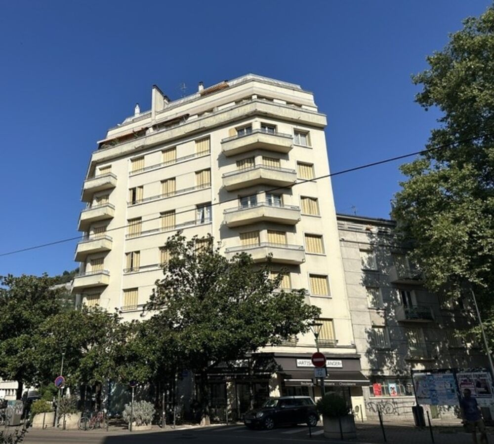 Appartement 2 pièces 52 m² · à Grenoble · 52 m² · 170 000 €