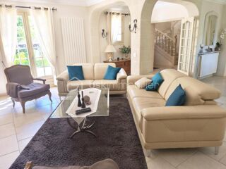  Maison à vendre 7 pièces 210 m²