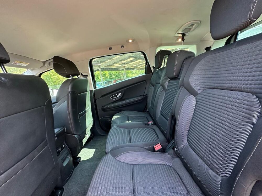 Grand scenic IV IV 1.7 DCI BLUE 120 BUSINESS EDC 7PL 2020 occasion 78240 Chambourcy