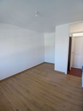  Maison à louer 4 pièces 104 m²