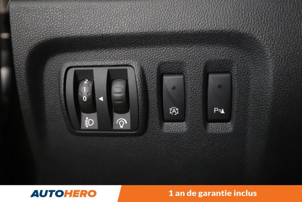 Captur 1.5 dCi Energy Intens Eco2 90 ch 2016 occasion 92130 Issy-les-Moulineaux