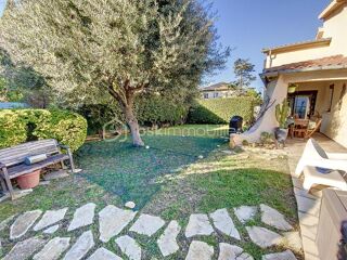  Villa à vendre 6 pièces 147 m²