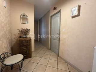  Villa à vendre 6 pièces 143 m²