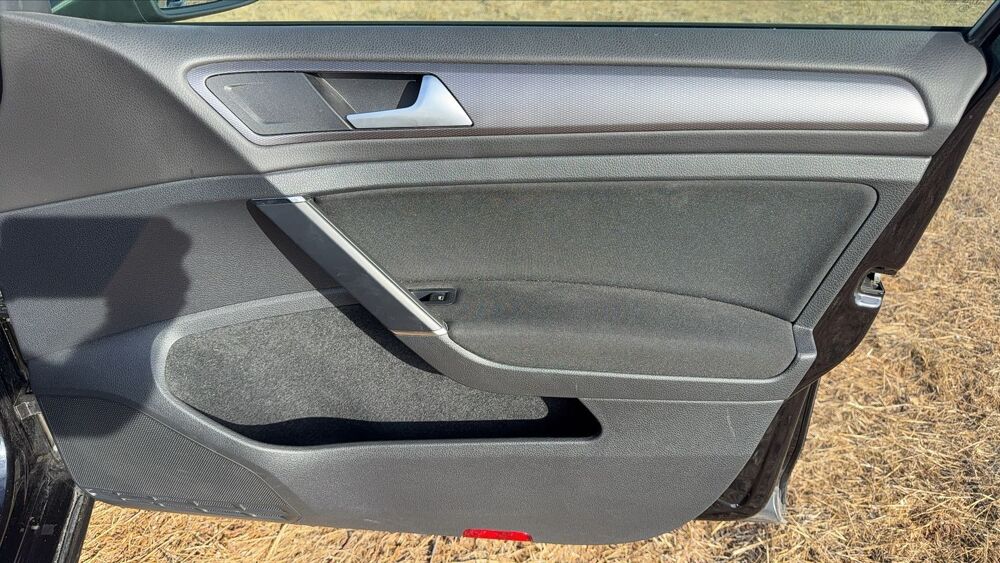Golf VII 1.4 TSI 150 DSG7 Lounge - Automatique 2015 occasion 16000 Angouleme
