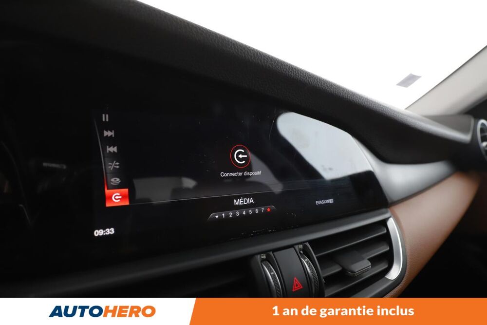 Giulia 2.2 Q4 Veloce AT8 210 ch 2018 occasion 92130 Issy-les-Moulineaux