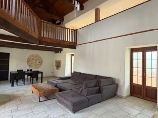  Maison � vendre 7 pi�ces 300 m�