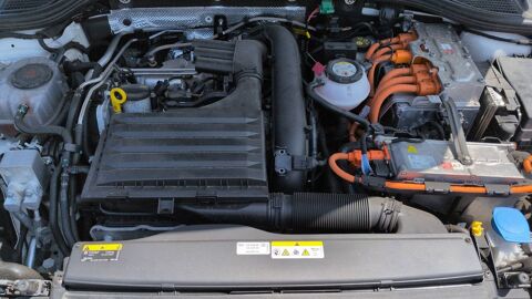 Golf VIII 1.4 e-Hybrid 204 DSG6 Style - Garantie constructeur Ent 2024 occasion 56100 Lorient
