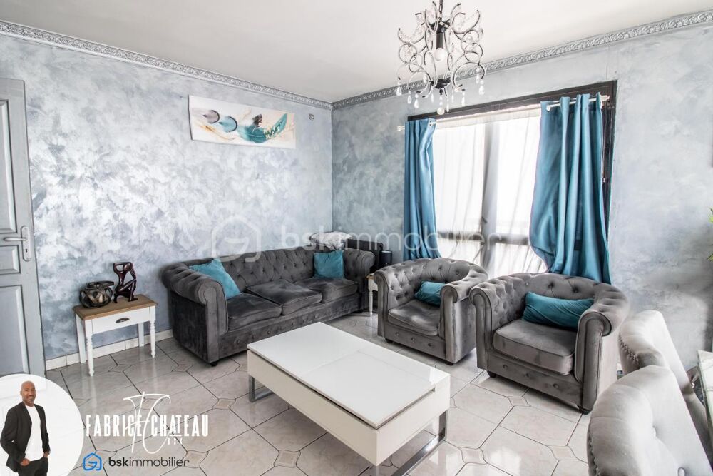 Vente Appartement Appartement 3 pièces de 69 m² –  Balcon, ascenseur, cave et parking Franconville
