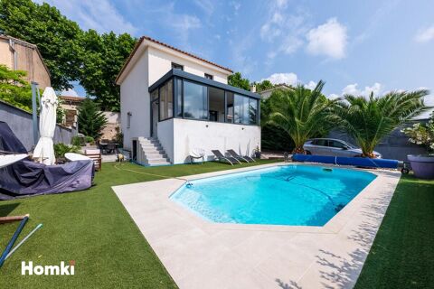   Maison R+1 de 132 m� sur un terrain de 500 m� avec piscine Maison - 5 pi�ce(s) - 132 m�