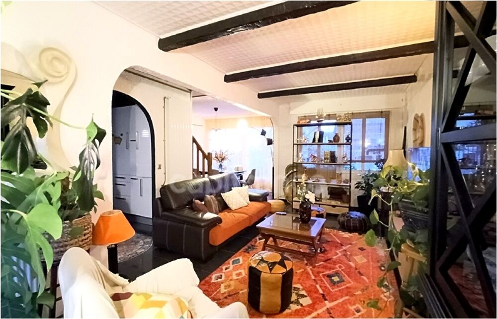 Maison à vendre 6 pièces Quartier Robert Schuman, Mairie, ARNOUVILLE (95),4 Chambres, 1 garage, 1 studio, terrain 312 m2