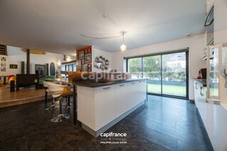  Loft à vendre 6 pièces 171 m²
