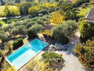  Maison à vendre 10 pièces 330 m²