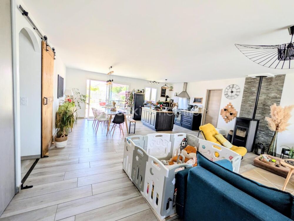 Vente Maison Maison familiale 121 m² - Jardin – Garage - Grenier Trizay