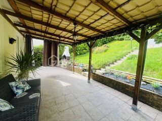  Maison  vendre 5 pices 133 m