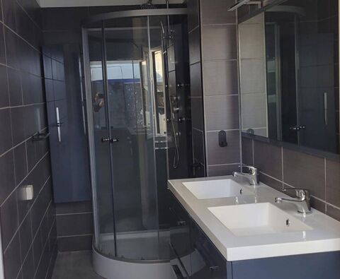   APPARTEMENT T2 Rez de chaussée avec Terrasse et parking - Clim Appartement - 2 pièce(s) - 34 m²