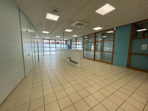 A VENDRE - BUREAUX 545900 71100 Chalon sur saone