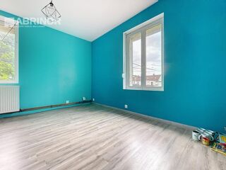  Maison  vendre 8 pices 161 m