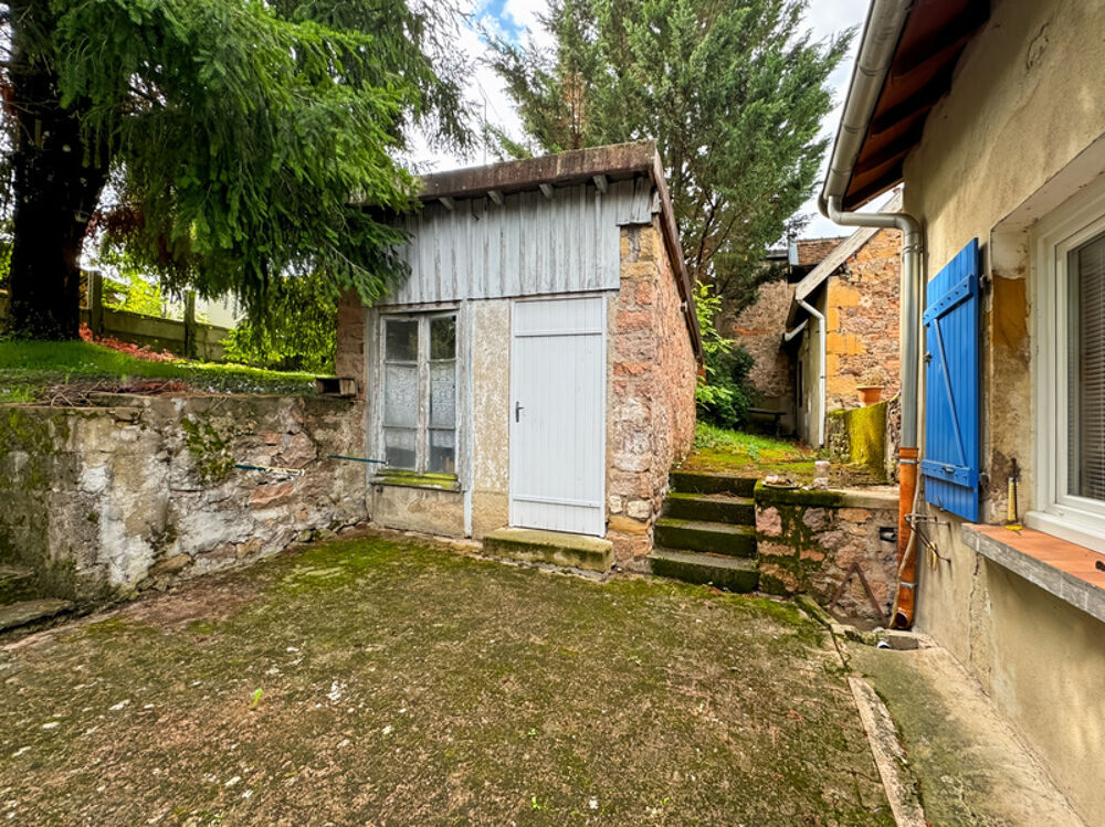 Maison de village - à vendre 7 pièces proche de LA CLAYETTE (71) - 185 m² - terrain 1235 m²
