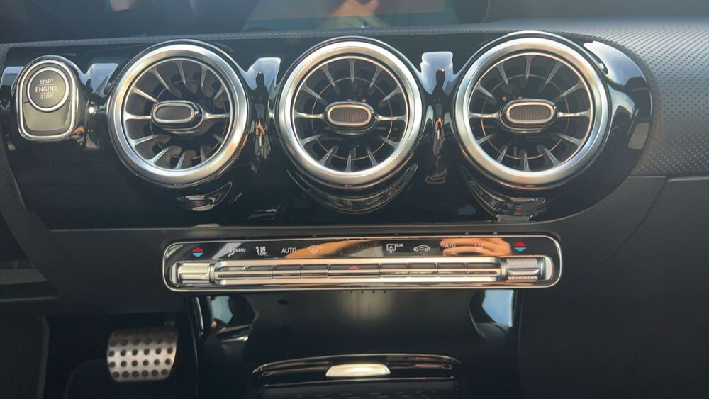 Classe A 250e 218 EQ Power 8G-DCT AMG Line 2026 occasion 95500 Gonesse